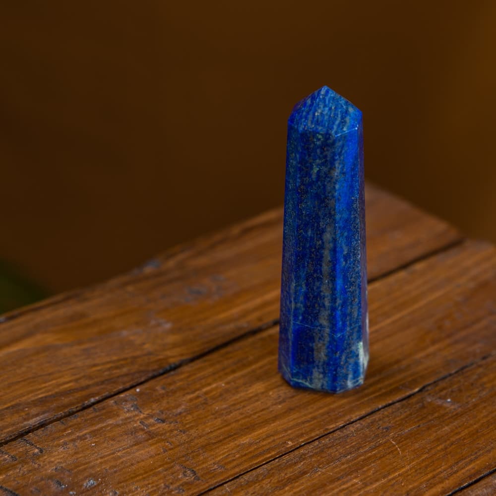 Edelsteen Obelisk Punt Lapis Lazuli 50 80 Mm Kopen Spiru