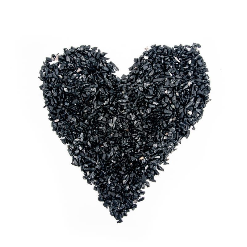 hart van zwarte edelstenen
