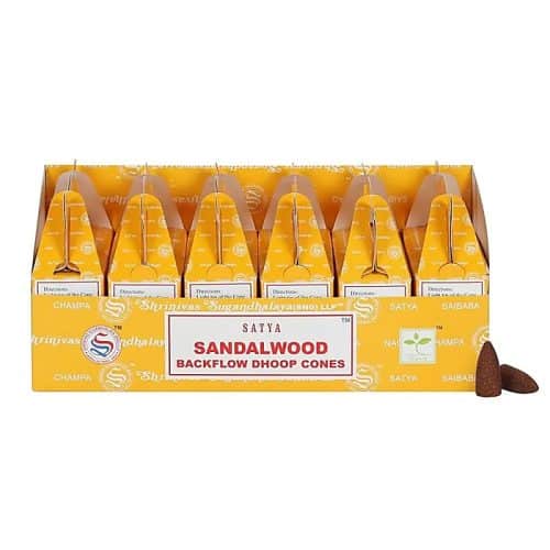 Sandelhout Backflow Wierookkegels uit India, 6x75 gram